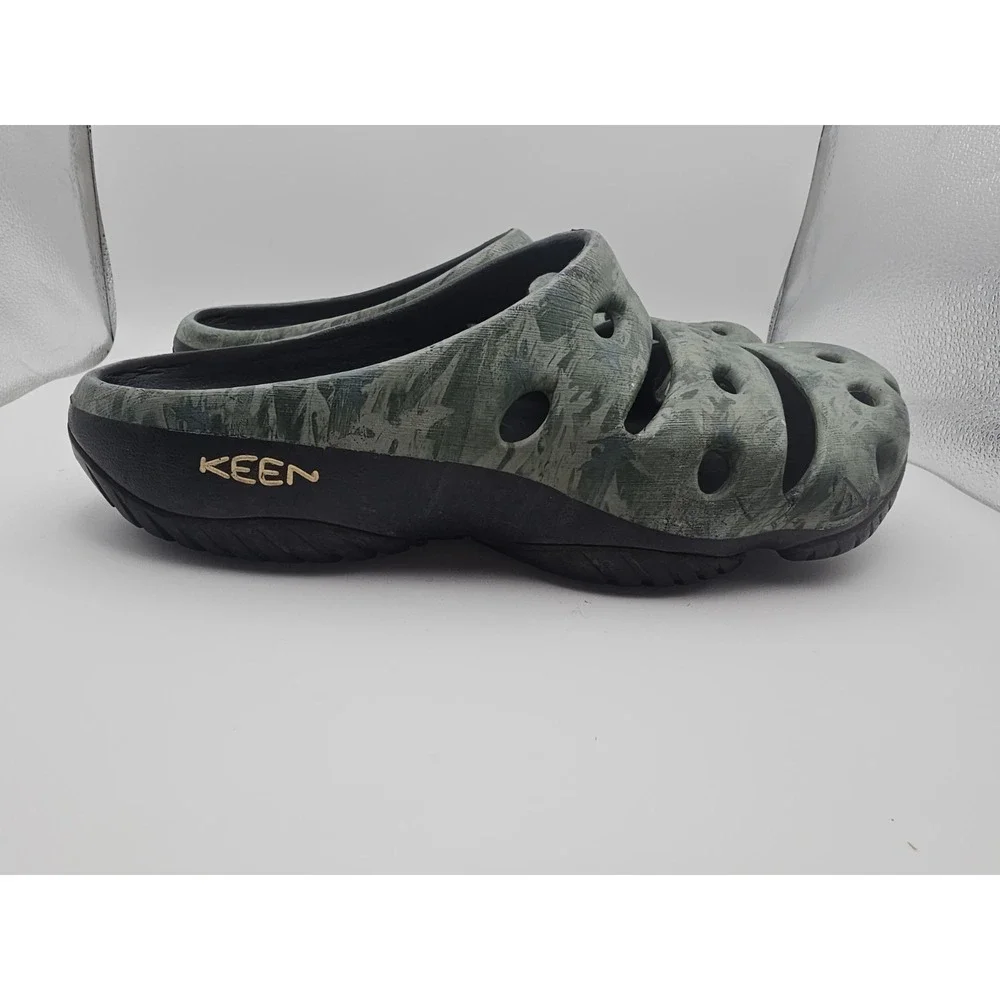 Keen Yogui Arts Women Clogs Size 14 Camo Green Sandal Slip On Mule Shoes 1003581
